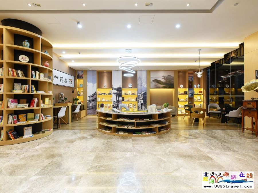 秦皇島山海關(guān)亞朵酒店電話(huà)18633570222